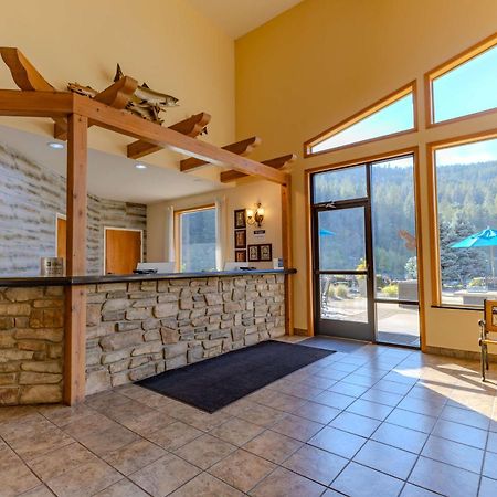 Best Western Lodge At River'S Edge Orofino Екстериор снимка