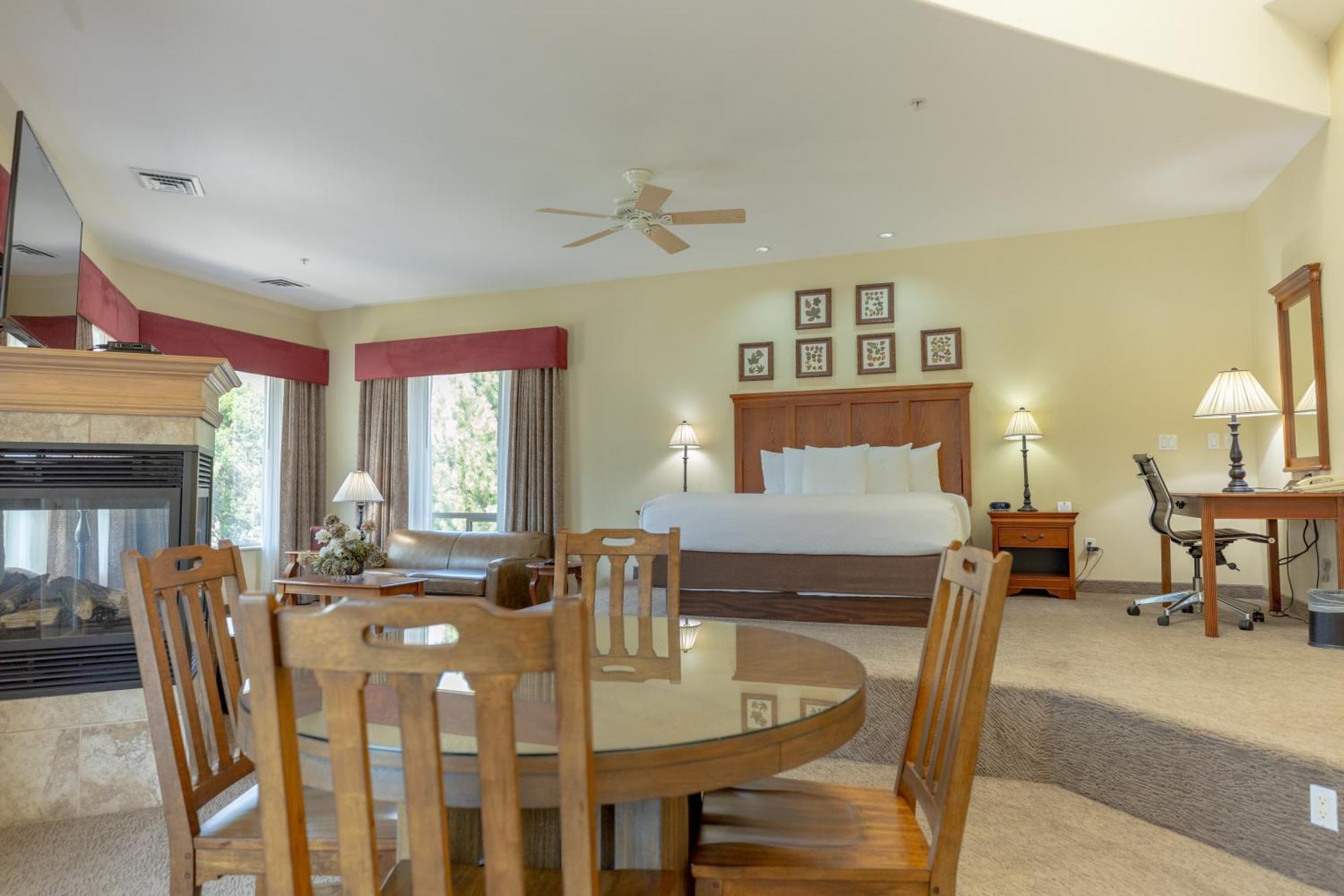 Best Western Lodge At River'S Edge Orofino Екстериор снимка