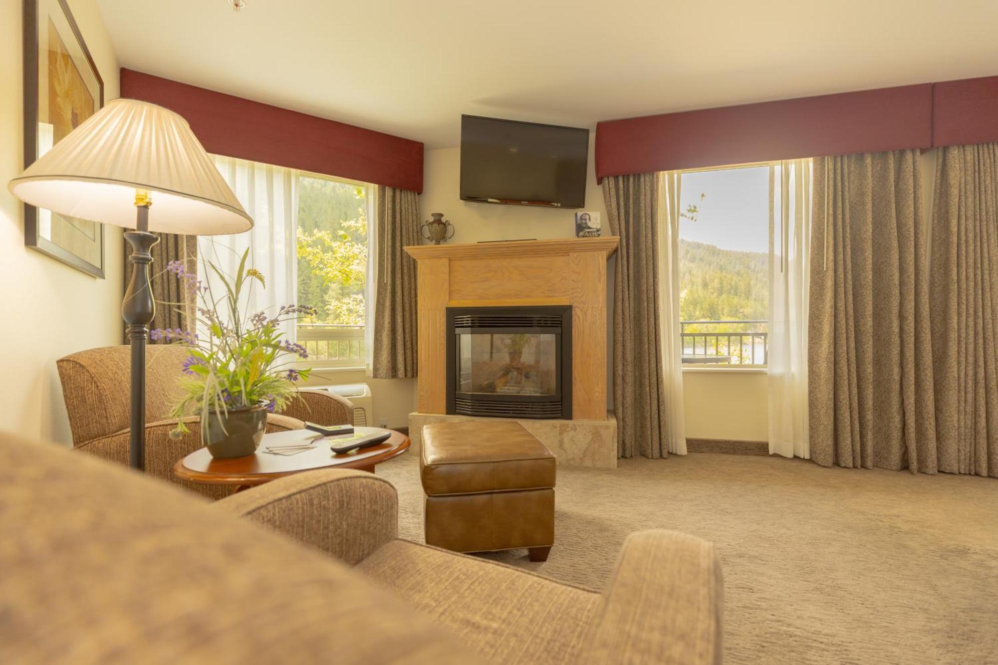 Best Western Lodge At River'S Edge Orofino Екстериор снимка
