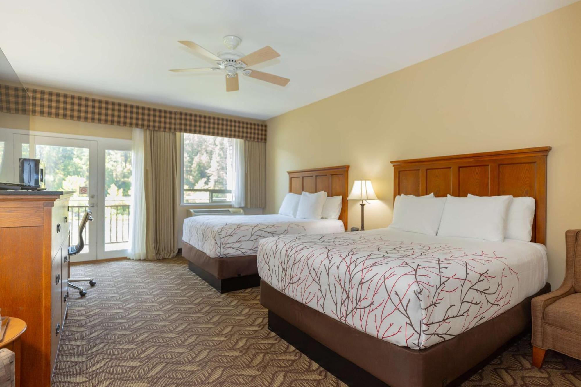 Best Western Lodge At River'S Edge Orofino Екстериор снимка